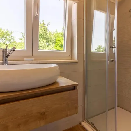 Beautiful Foska With Private Pool Near The Villa *
