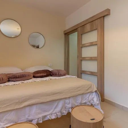 Beautiful Foska With Private Pool Near The Villa Marčana