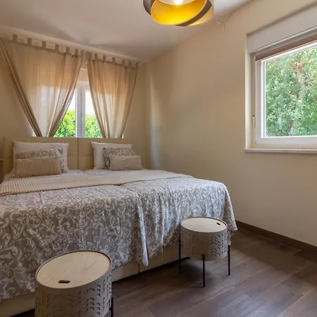 Beautiful Foska With Private Pool Near The * Marčana