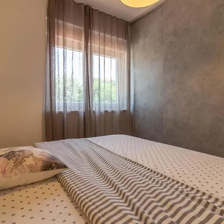 Beautiful Foska With Private Pool Near The Villa